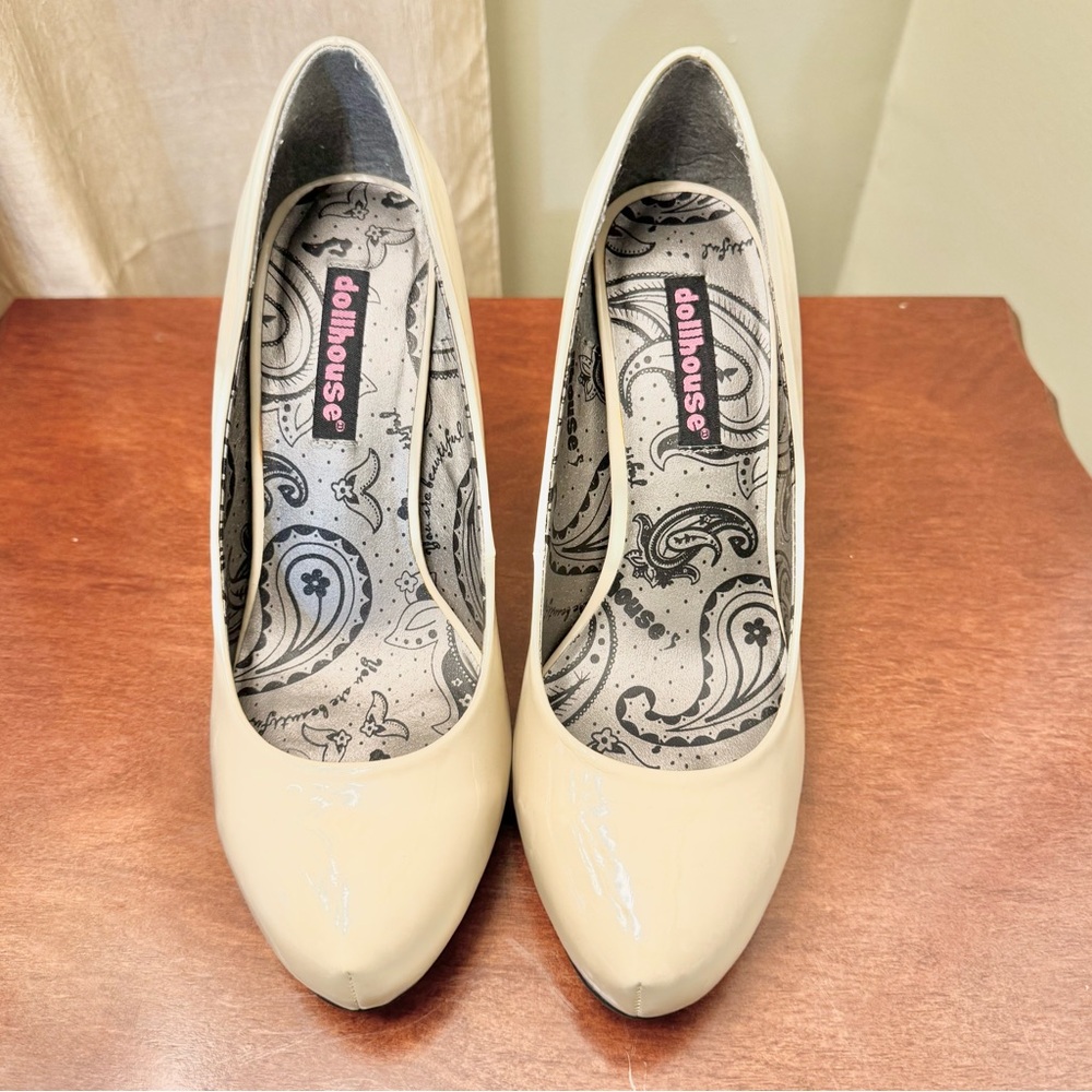 Women's Beige High Heels